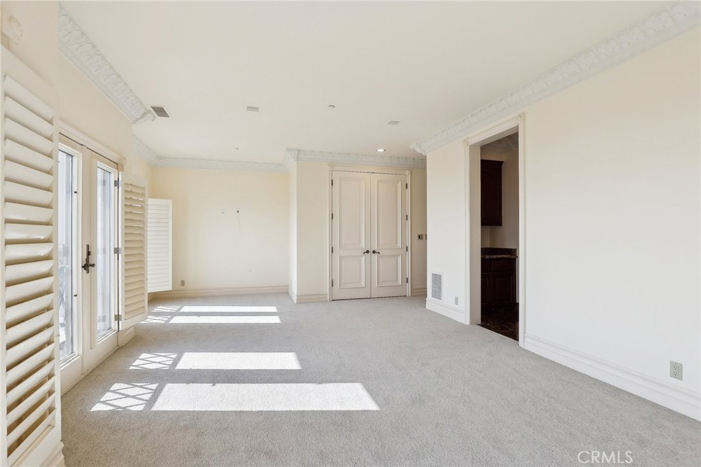Ritz Cove (RC) - Residential Lease
