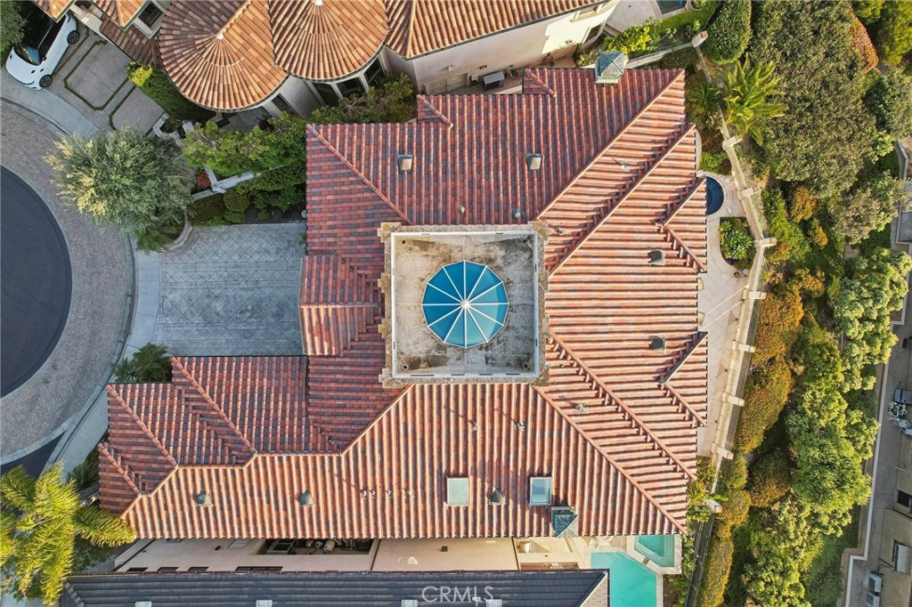 Ritz Cove (RC) - Residential Lease