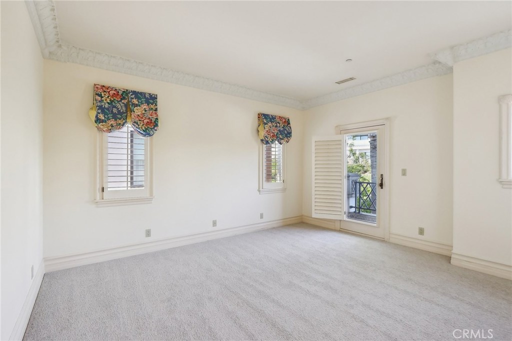 Ritz Cove (RC) - Residential Lease