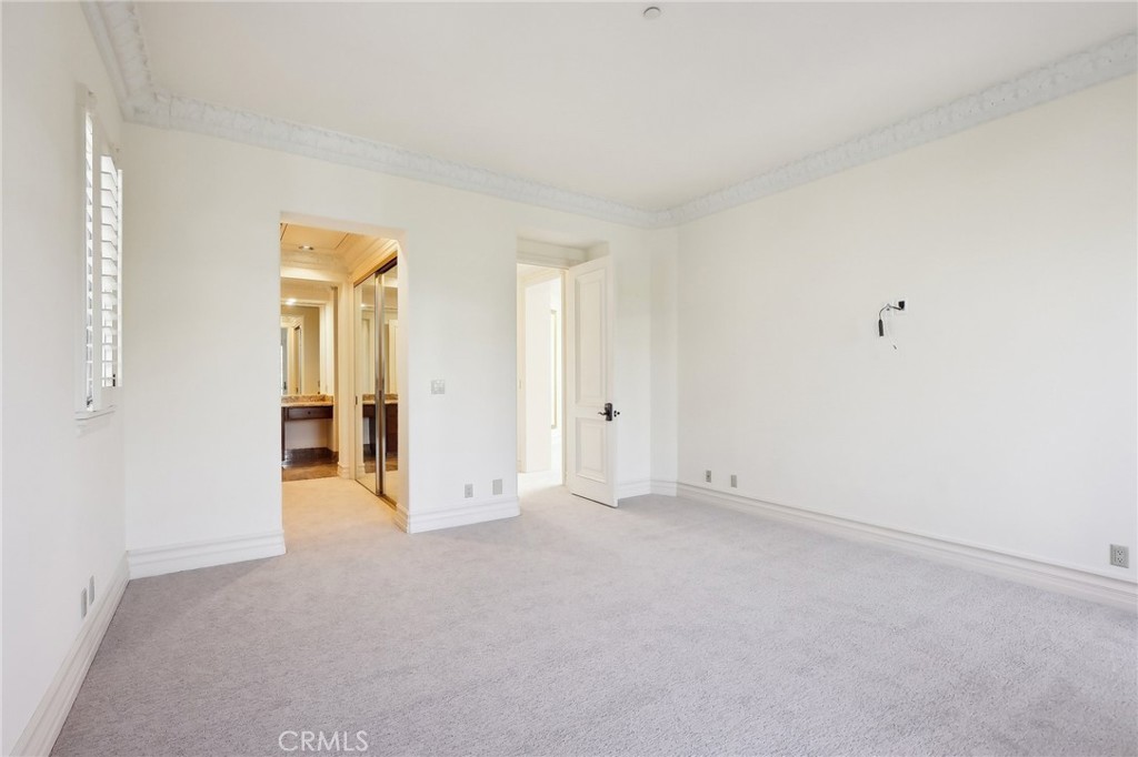 Ritz Cove (RC) - Residential Lease