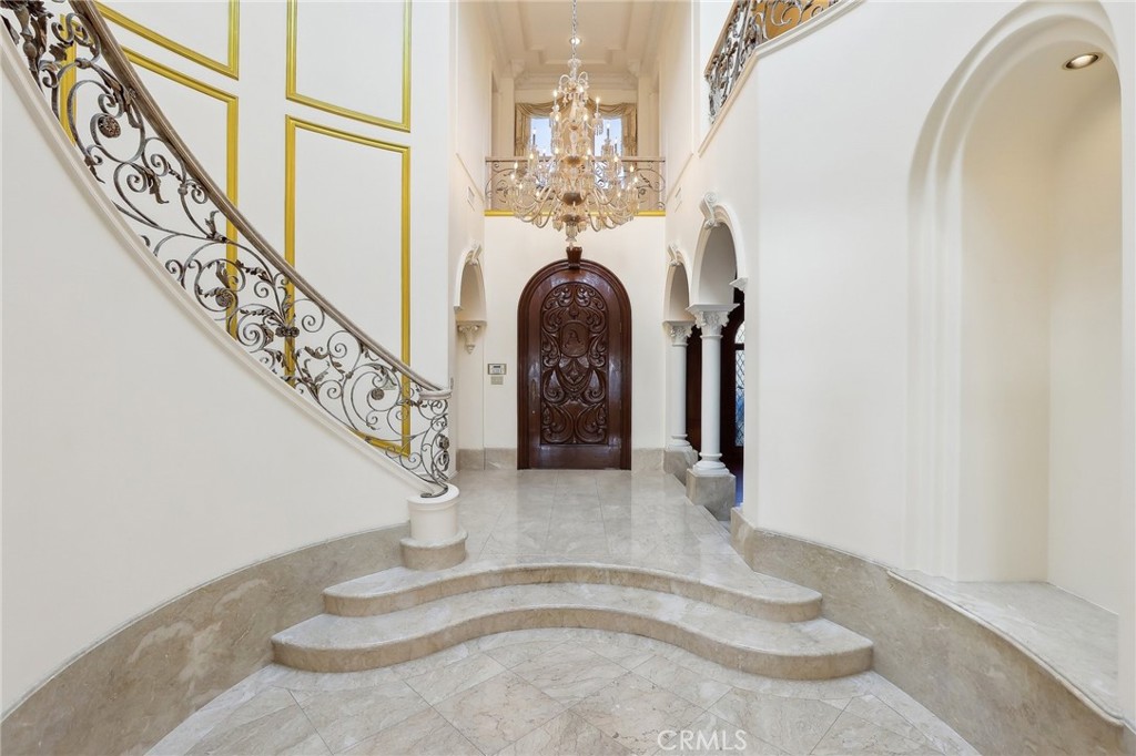 Ritz Cove (RC) - Residential Lease