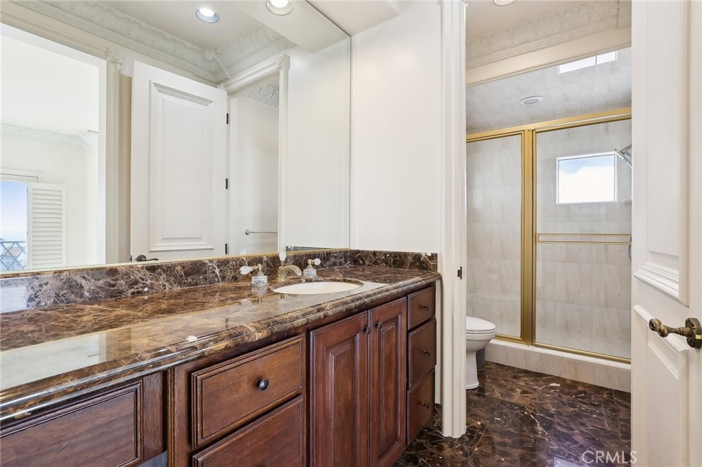 Ritz Cove (RC) - Residential Lease
