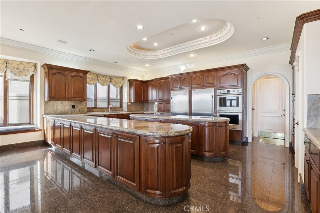 Ritz Cove (RC) - Residential Lease