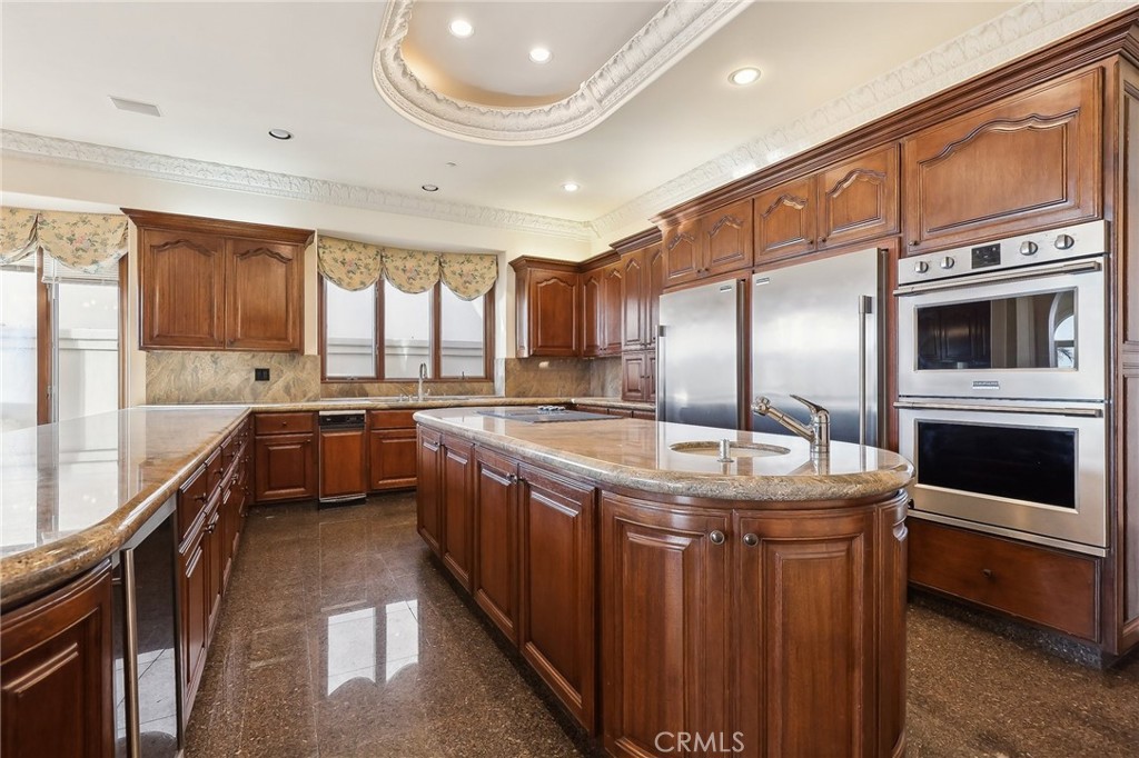 Ritz Cove (RC) - Residential Lease