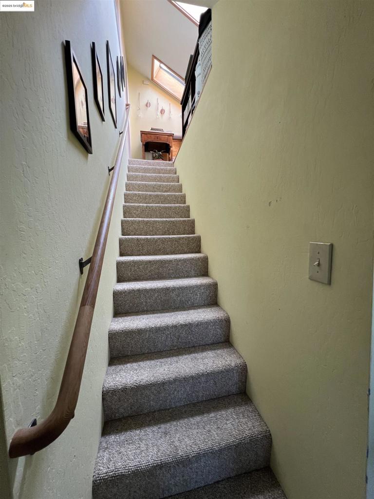 GLENVIEW - Residential Lease