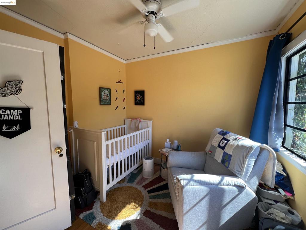 GLENVIEW - Residential Lease
