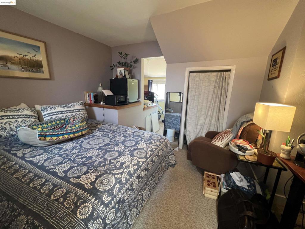 GLENVIEW - Residential Lease