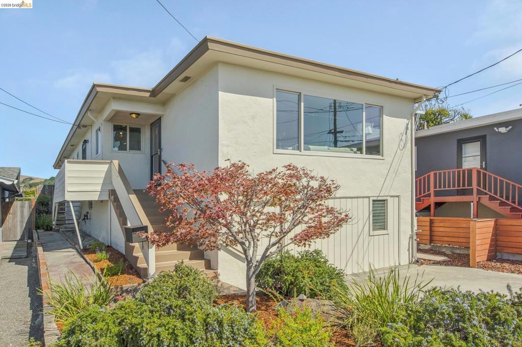 6265 Highland Ave