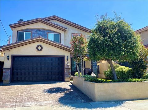 Photo of 1764 2nd Street, Manhattan Beach, CA 90266 (MLS # SB26002764)