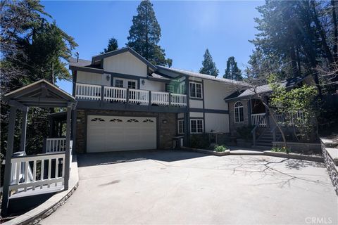 Photo of 683 Maxson Drive, Twin Peaks, CA 92391 (MLS # HD26060871)