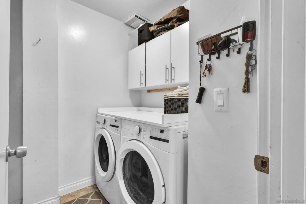 La Jolla - Residential Lease