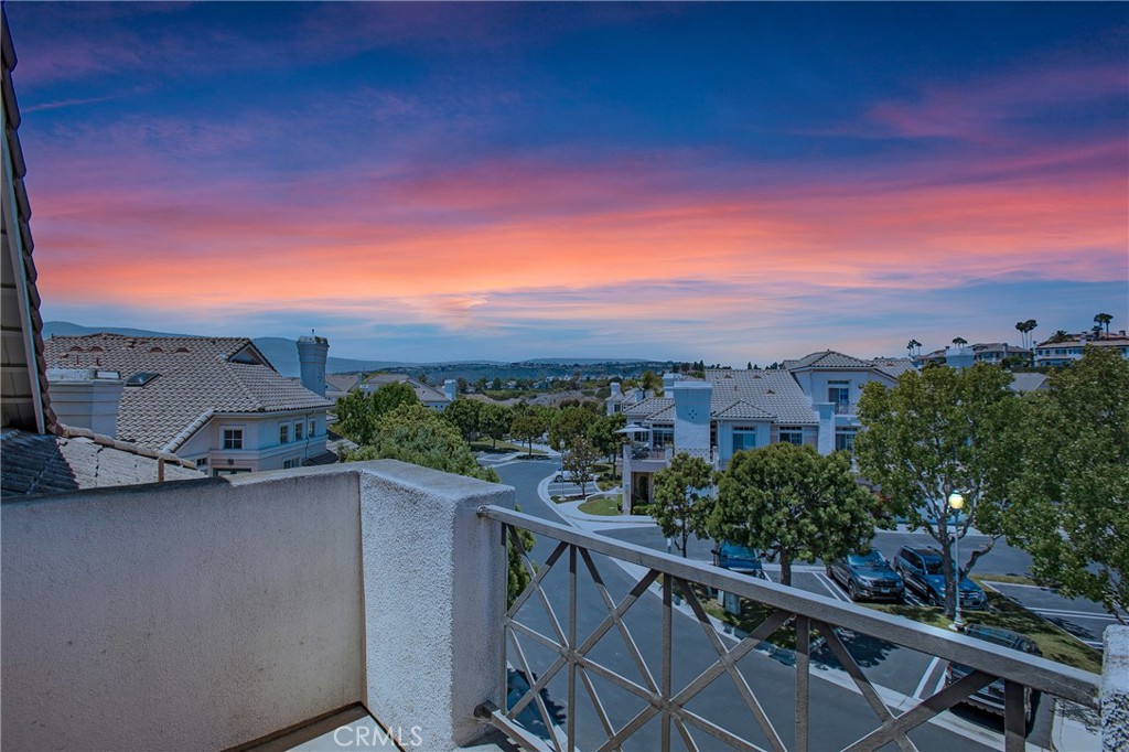 75 Shorebreaker Drive