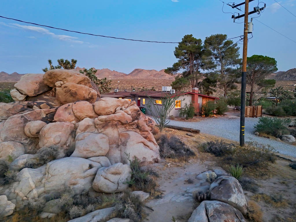 8427 Rock Haven Road