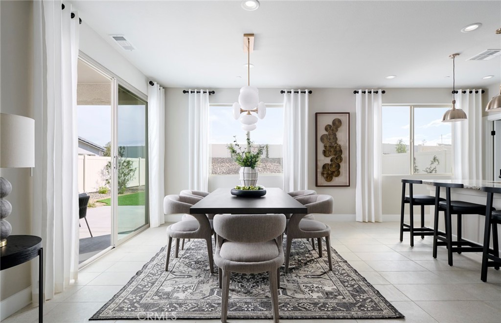 4264 Ladrillo Street