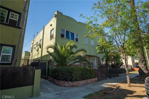 1471 Chestnut Long Beach CA 90813