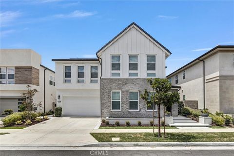 Photo of 131 Hill, Lake Forest, CA 92630 (MLS # OC26137242)