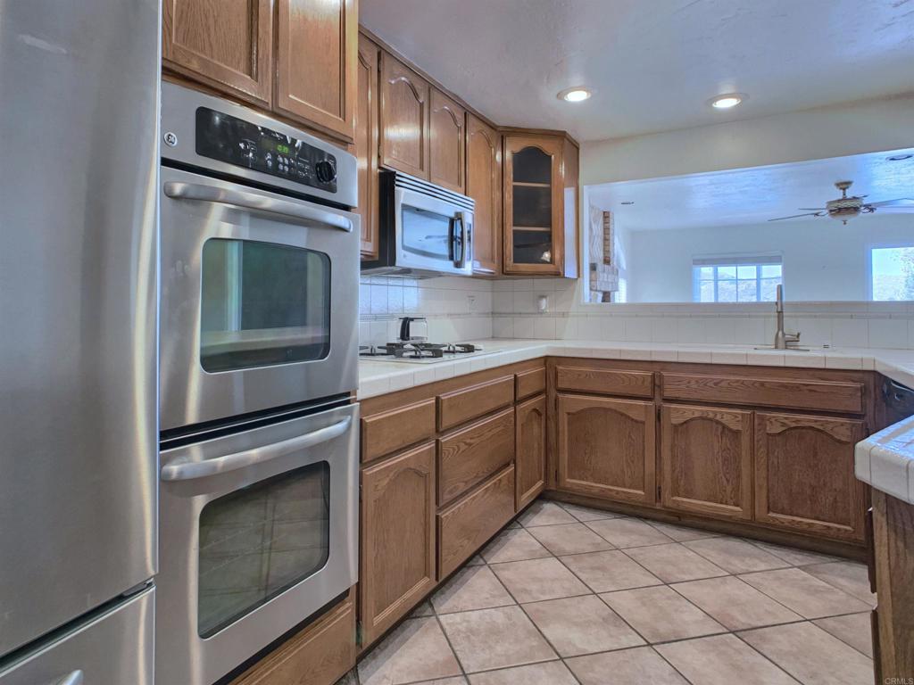 12532 Ridgeton Dr