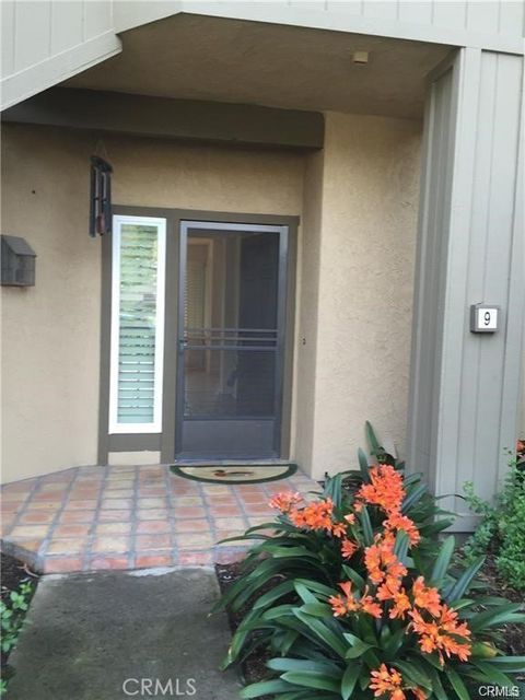 Photo of 9 Rainbow Fls, Irvine, CA 92603 (MLS # OC26094145)