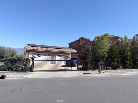 27370 Stonehenge Hemet CA 92544