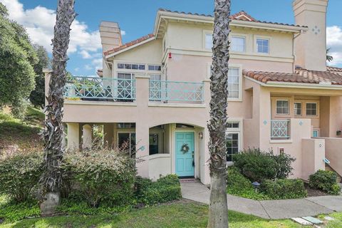 12640 Springbrook Dr C San Diego CA 92128