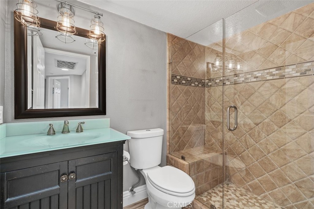 Laurelwood (LRWD) - Residential