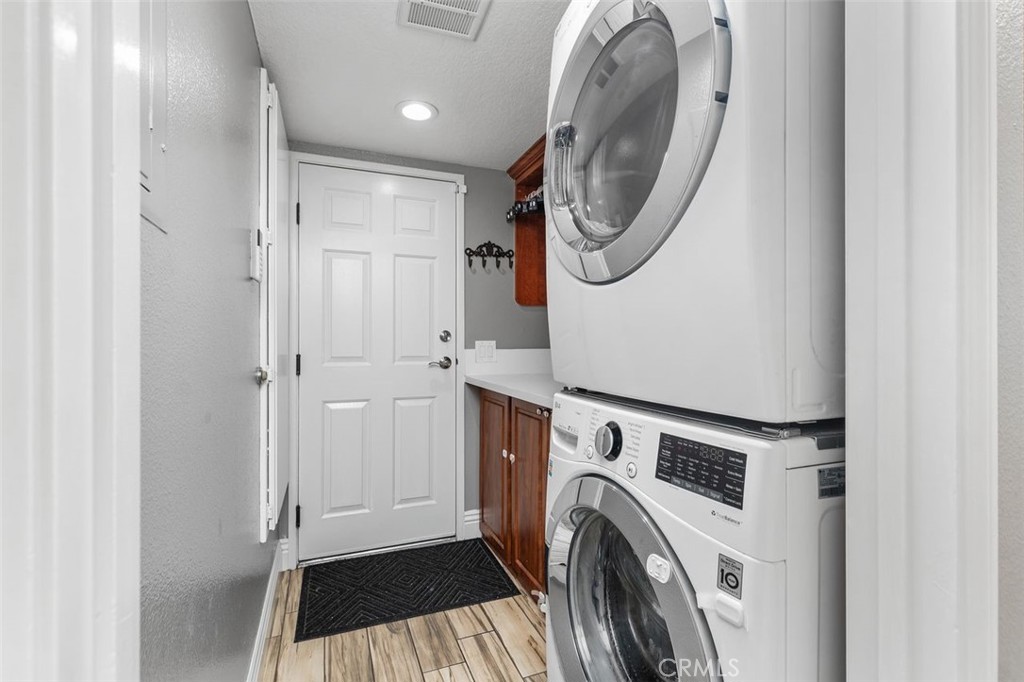 Laurelwood (LRWD) - Residential