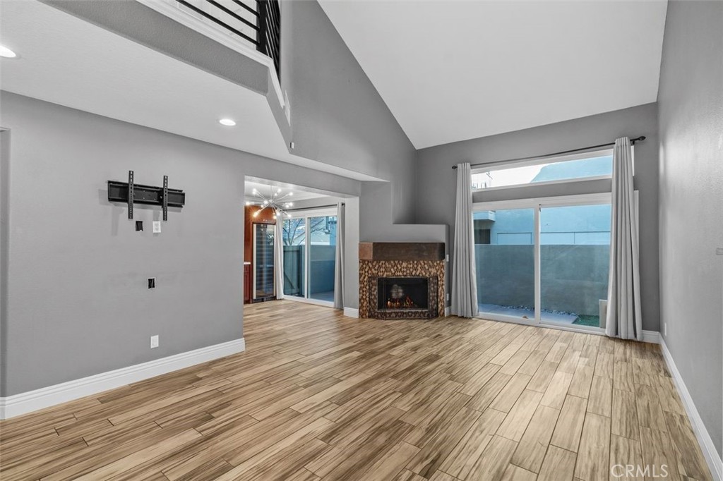 Laurelwood (LRWD) - Residential