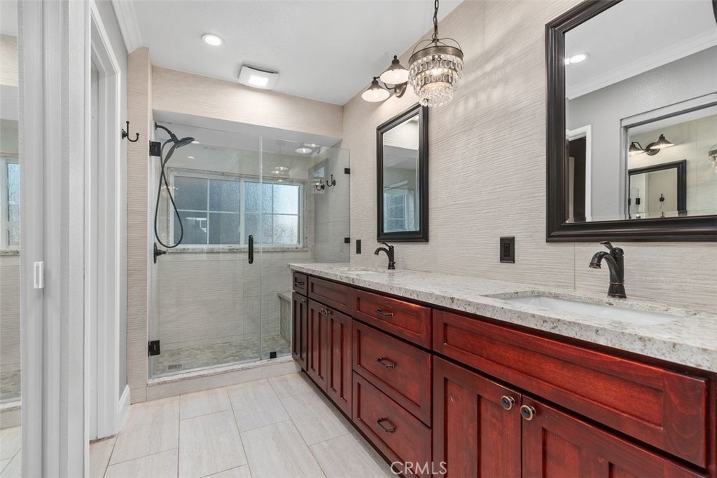 Laurelwood (LRWD) - Residential