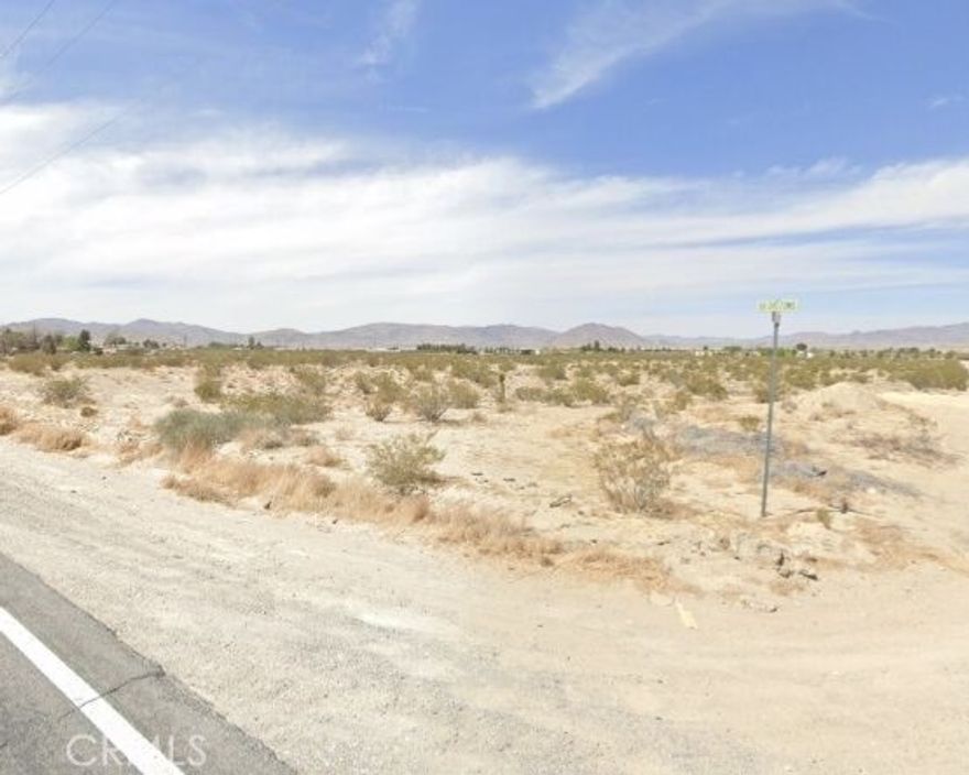 Location! Location! Very Close to down town , Property on Pavement, Fantastic VIEWS! Electric is very close . Well area. No Rocks
"Build your beautiful home here, in this wide and breathtaking open space, and enjoy happiness with your beloved family."