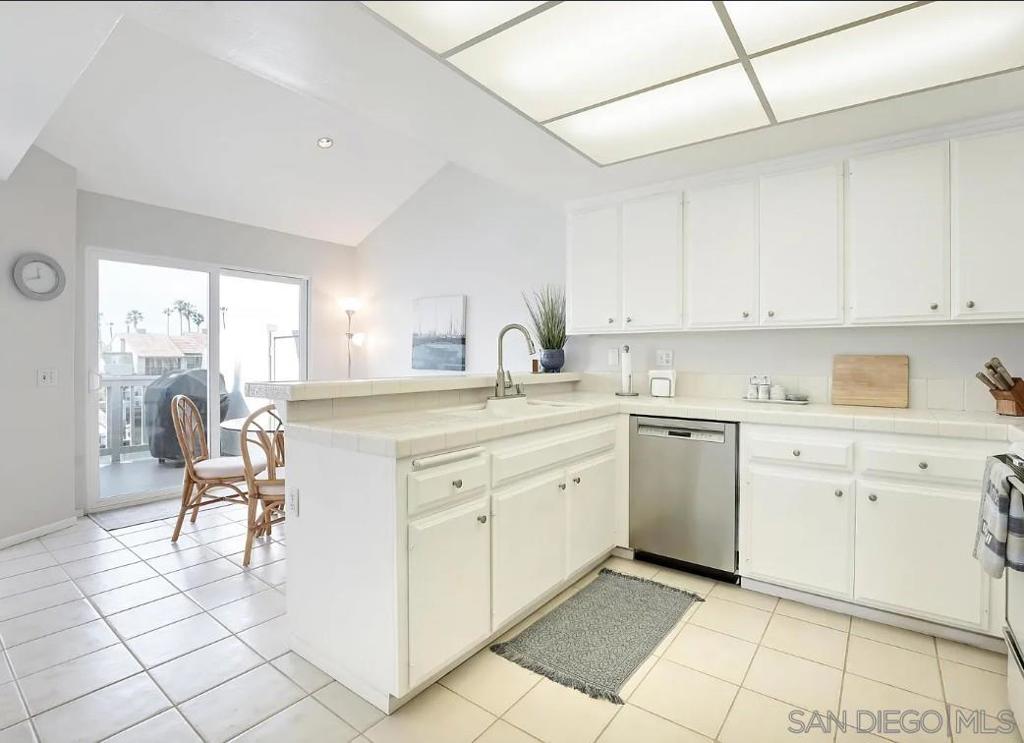 Coronado Cays - Residential Lease