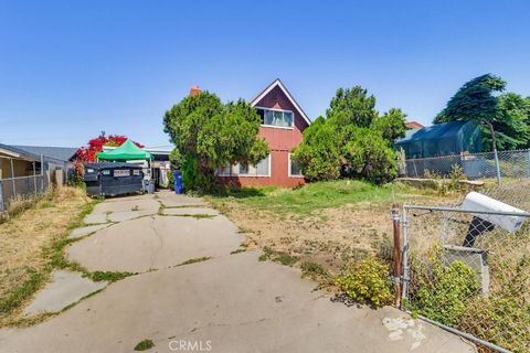 Photo of 736 Sacramento AVE, Spring Valley, CA 91977 (MLS # CV26110735)