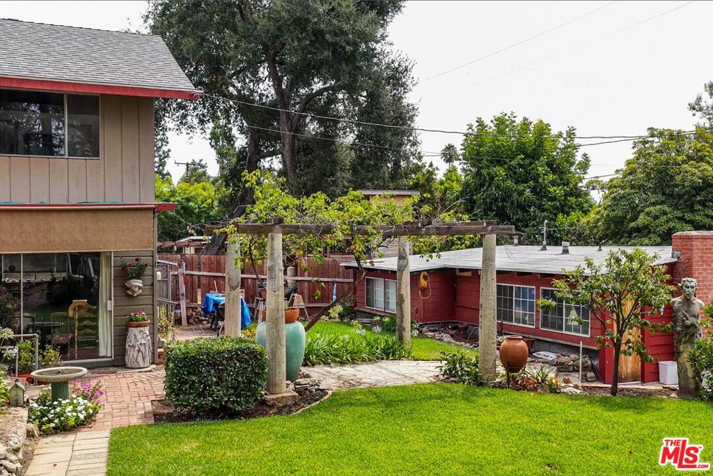 2186 Mar Vista Avenue