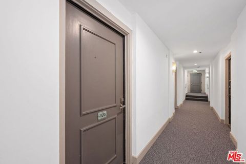 Tiny photo for 1440 VETERAN Avenue #102, Los Angeles, CA 90024 (MLS # 26840703)