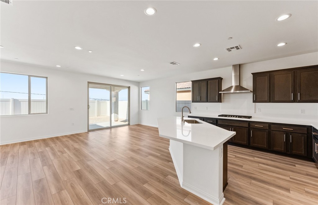 25408 Violane Drive
