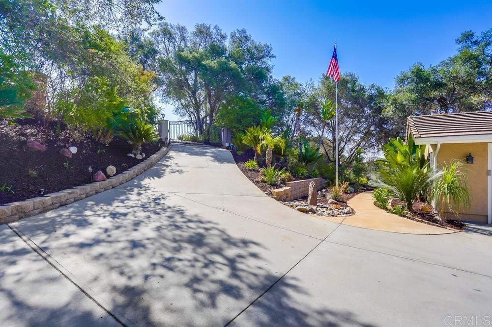 3915 Palomar Drive