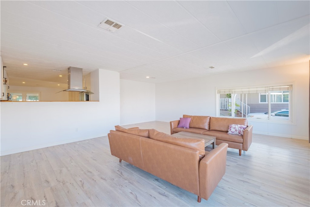 2550 pacific coast hwy 206