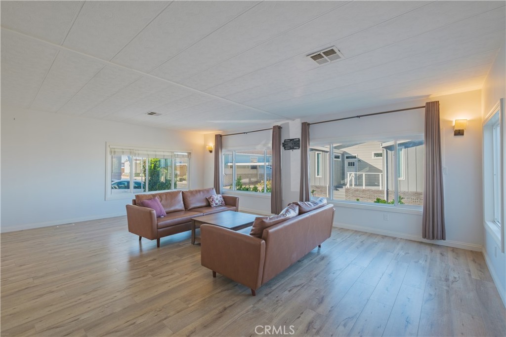 2550 pacific coast hwy 206