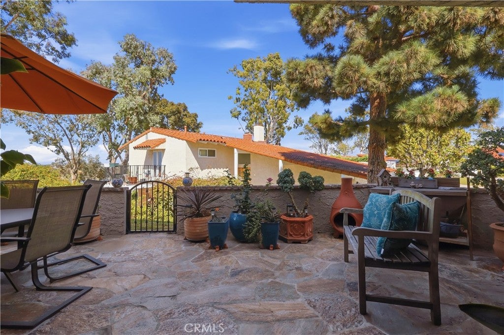 438 Vista Parada, Newport Beach CA 92660 - Photo 13