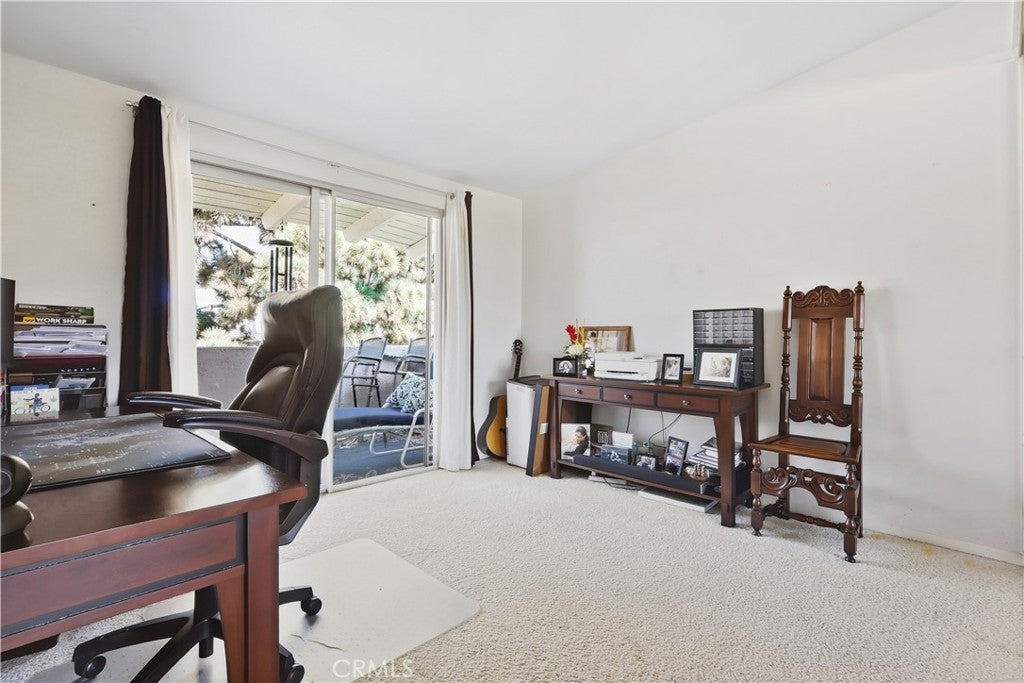 438 Vista Parada, Newport Beach CA 92660 - Photo 17
