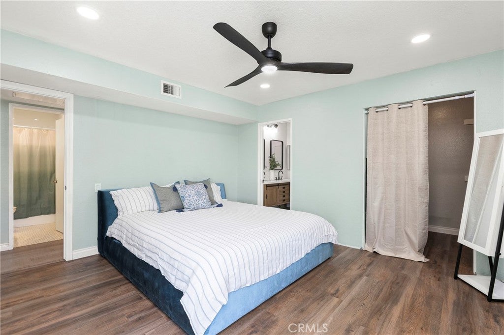 4206 Apricot 4206, Irvine CA 92618 - Photo 15