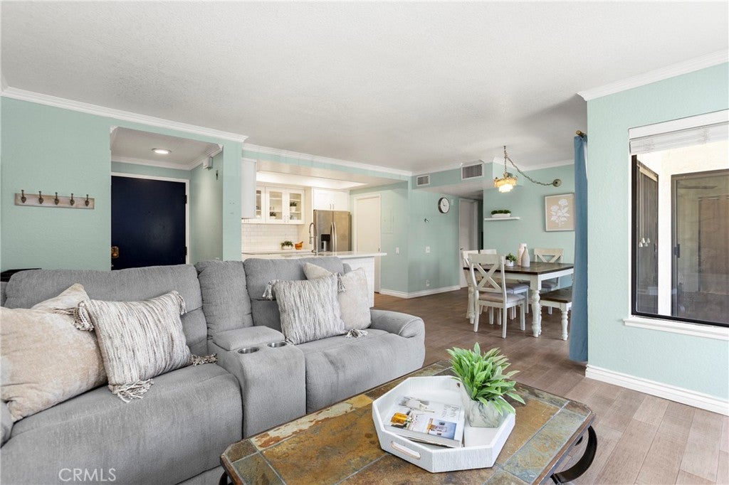 4206 Apricot 4206, Irvine CA 92618 - Photo 8