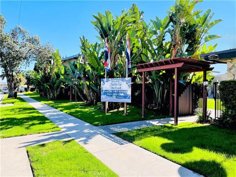 Photo of 1826 W Sallie LN #D, Anaheim, CA 92804 (MLS # NP26154841)