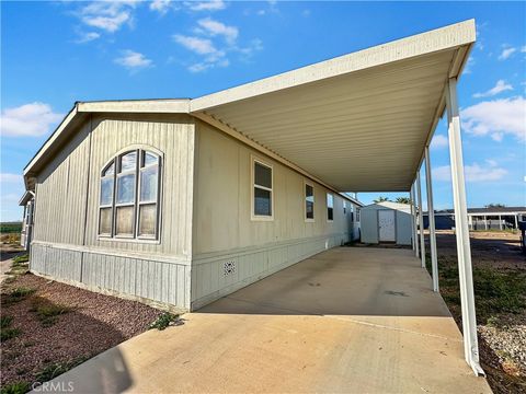 Photo of 2450 E Hobsonway Way #57, Blythe, CA 92225 (MLS # SW26042282)