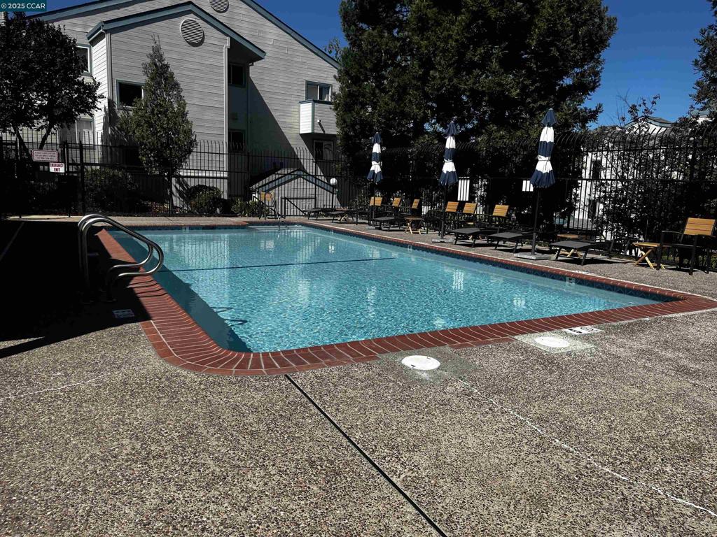 GALINDO CREEK - Residential