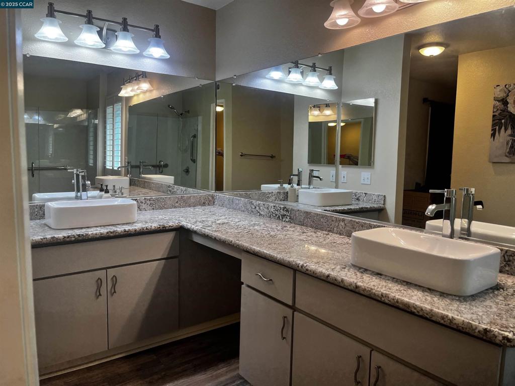 GALINDO CREEK - Residential