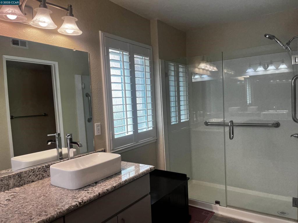 GALINDO CREEK - Residential