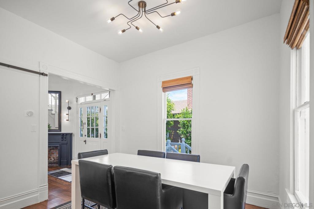 Coronado Village - Residential Lease