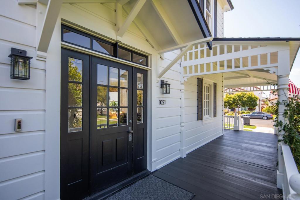 Coronado Village - Residential Lease
