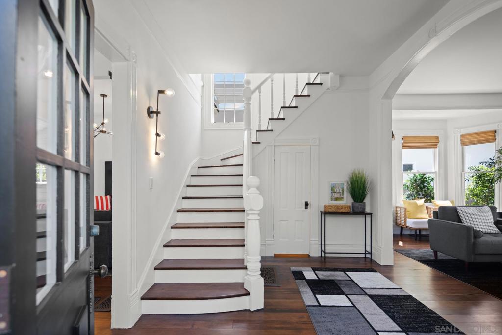Coronado Village - Residential Lease