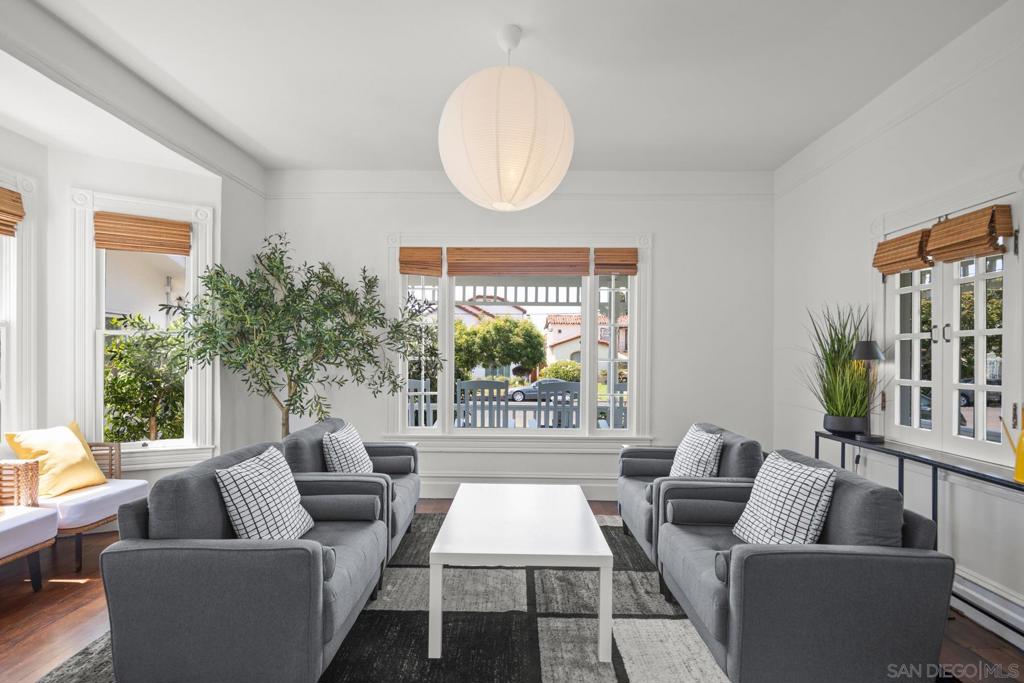 Coronado Village - Residential Lease